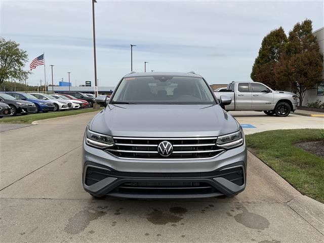 2024 Volkswagen Tiguan SE