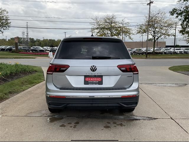 2024 Volkswagen Tiguan SE