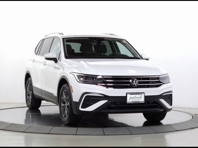 2024 Volkswagen Tiguan SE