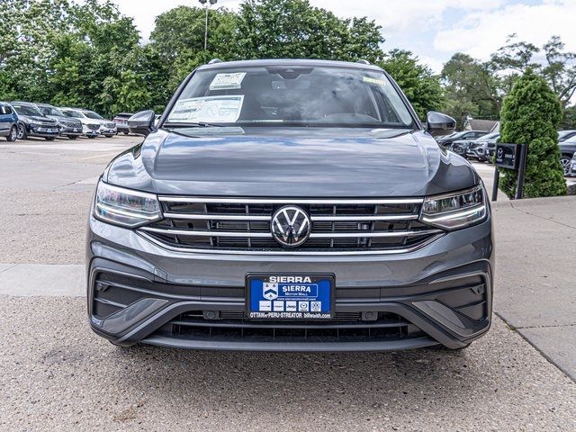 2024 Volkswagen Tiguan SE