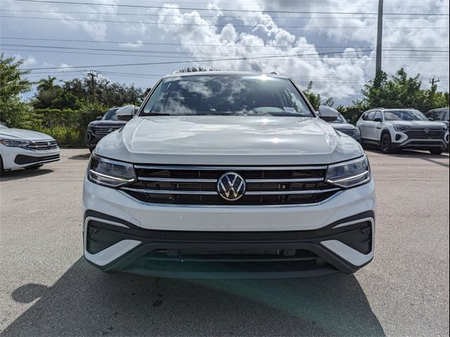 2024 Volkswagen Tiguan SE