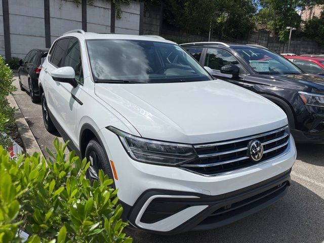 2024 Volkswagen Tiguan SE