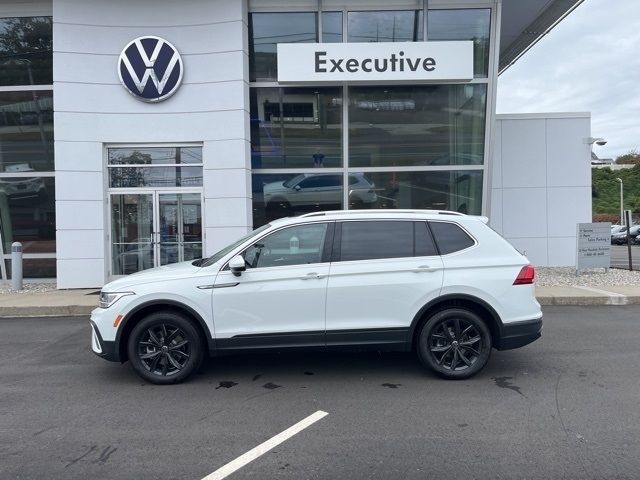 2024 Volkswagen Tiguan SE