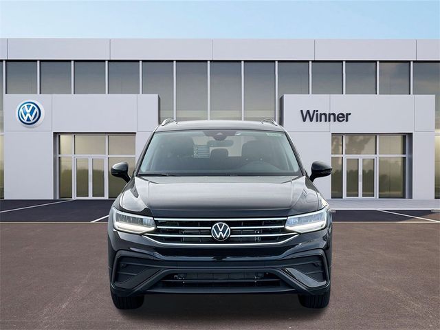 2024 Volkswagen Tiguan SE