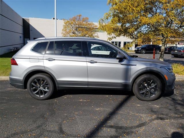 2024 Volkswagen Tiguan SE