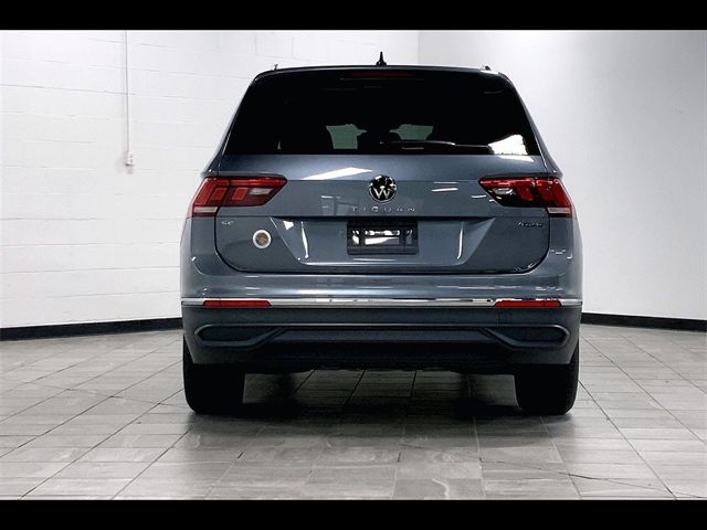 2024 Volkswagen Tiguan SE