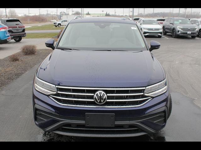 2024 Volkswagen Tiguan SE