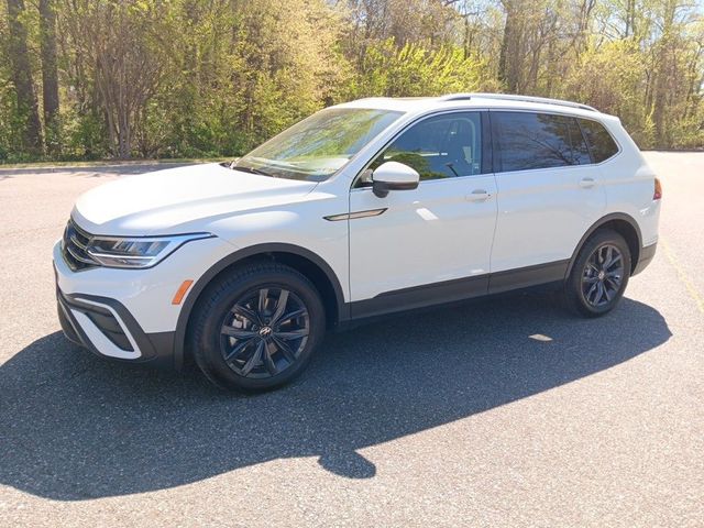 2024 Volkswagen Tiguan SE