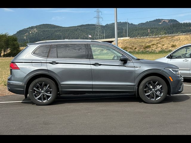 2024 Volkswagen Tiguan SE