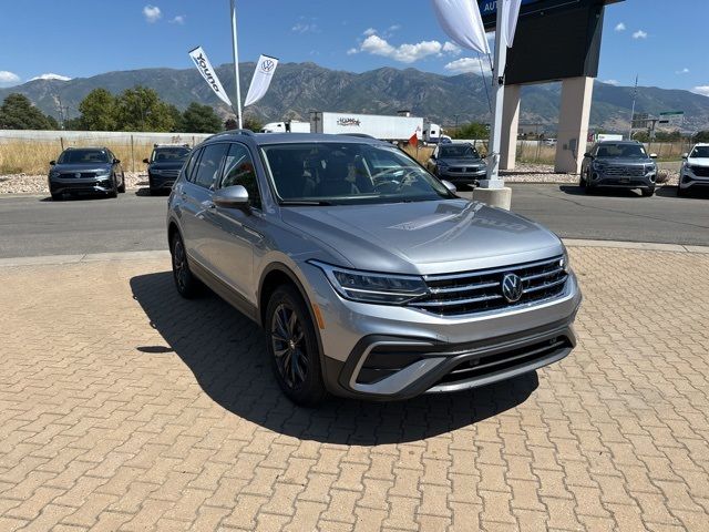 2024 Volkswagen Tiguan SE