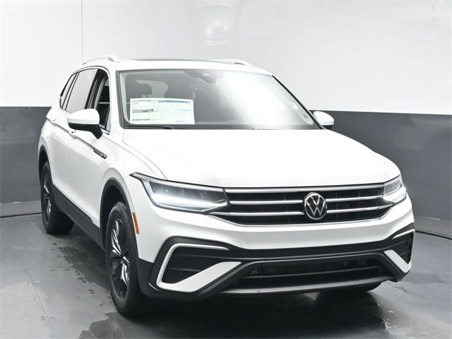 2024 Volkswagen Tiguan SE