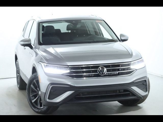 2024 Volkswagen Tiguan SE