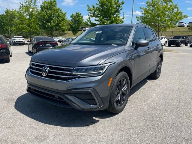 2024 Volkswagen Tiguan SE