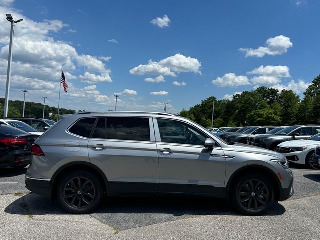 2024 Volkswagen Tiguan SE