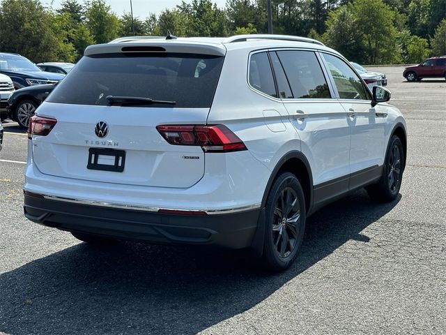 2024 Volkswagen Tiguan SE