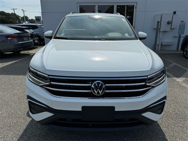 2024 Volkswagen Tiguan SE