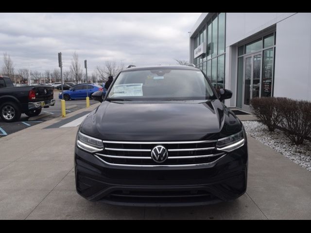 2024 Volkswagen Tiguan SE