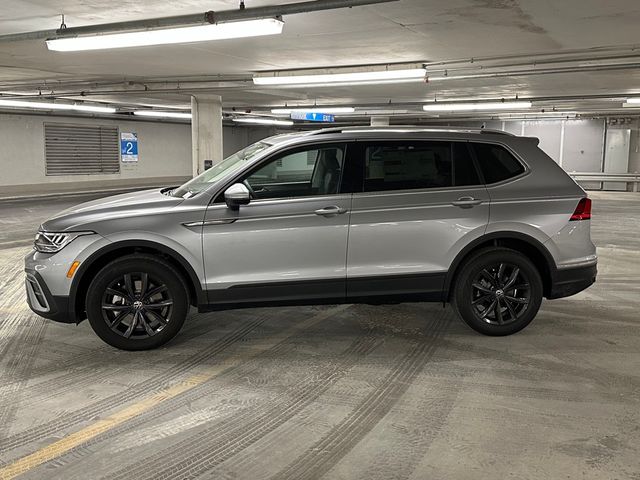 2024 Volkswagen Tiguan SE