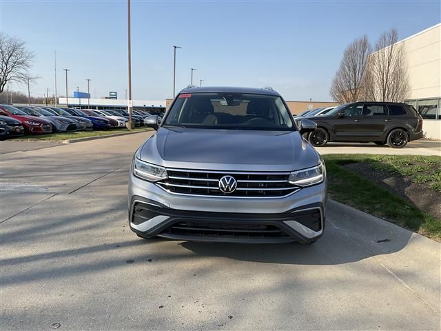 2024 Volkswagen Tiguan SE