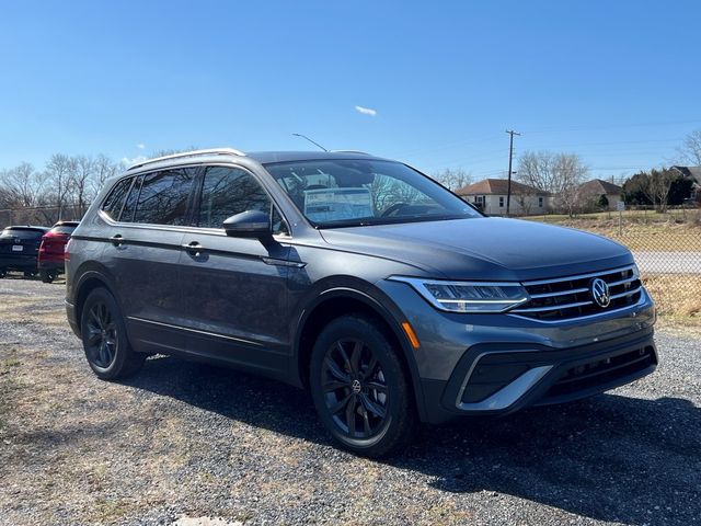 2024 Volkswagen Tiguan SE