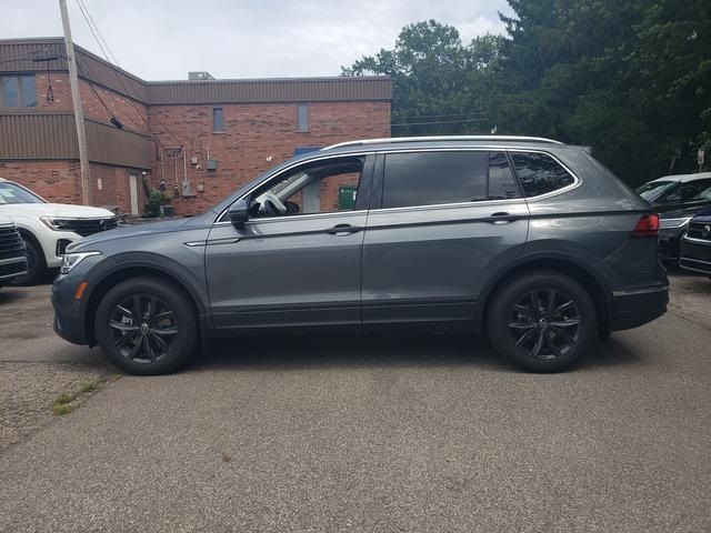 2024 Volkswagen Tiguan SE