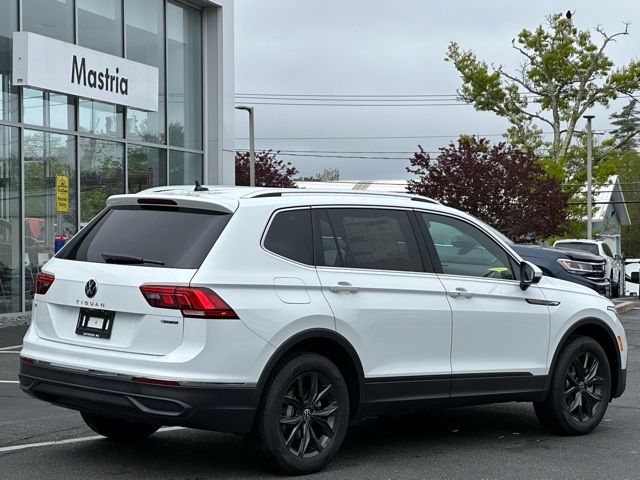 2024 Volkswagen Tiguan SE