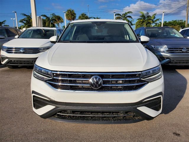 2024 Volkswagen Tiguan SE