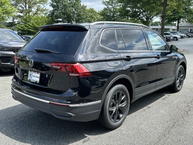 2024 Volkswagen Tiguan SE