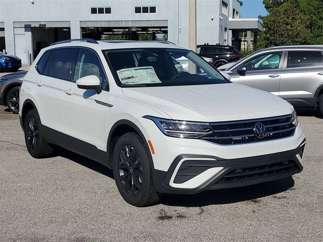 2024 Volkswagen Tiguan SE