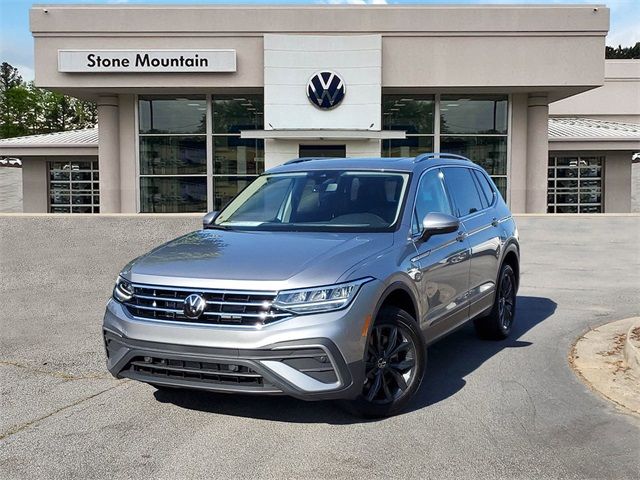 2024 Volkswagen Tiguan SE