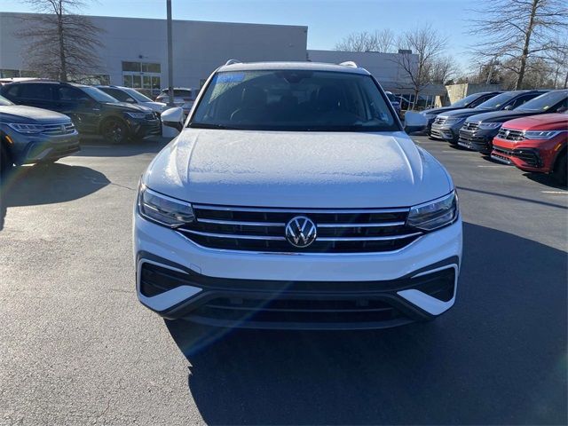 2024 Volkswagen Tiguan SE