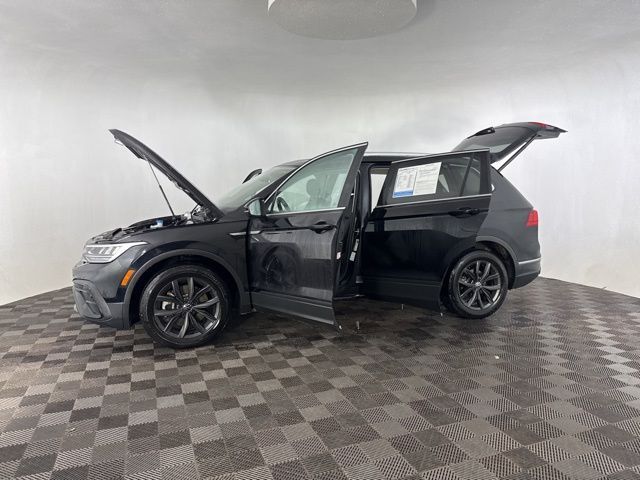 2024 Volkswagen Tiguan SE