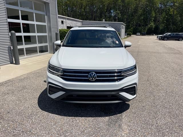 2024 Volkswagen Tiguan SE