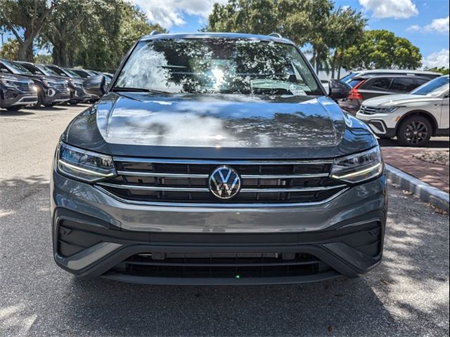 2024 Volkswagen Tiguan SE