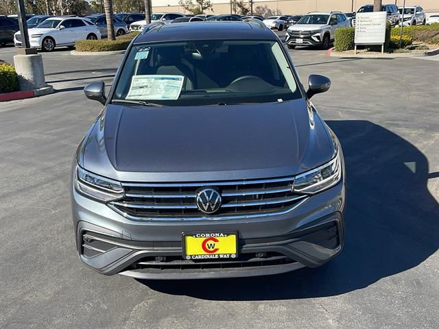 2024 Volkswagen Tiguan SE