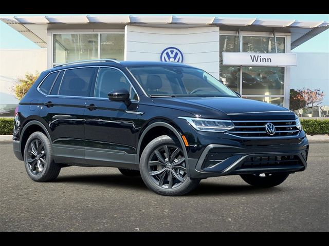 2024 Volkswagen Tiguan SE