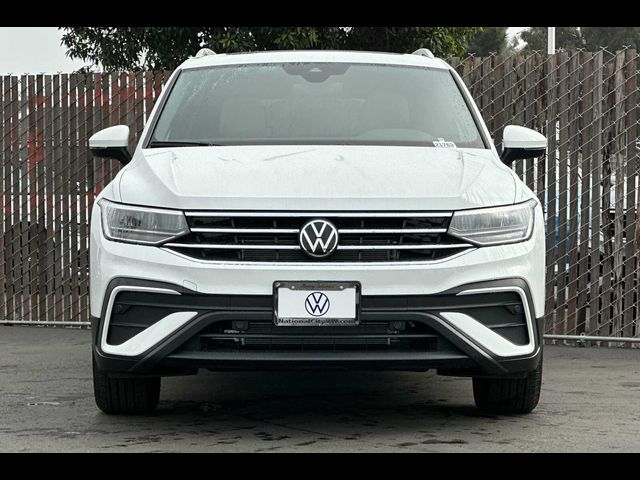 2024 Volkswagen Tiguan SE