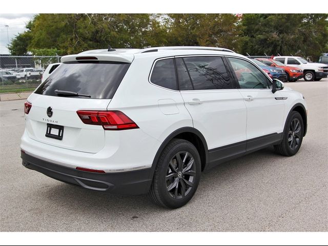 2024 Volkswagen Tiguan SE