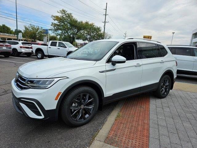 2024 Volkswagen Tiguan SE