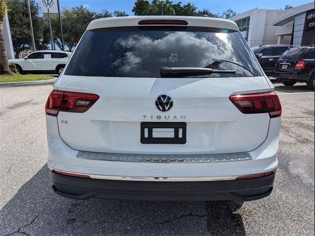 2024 Volkswagen Tiguan SE