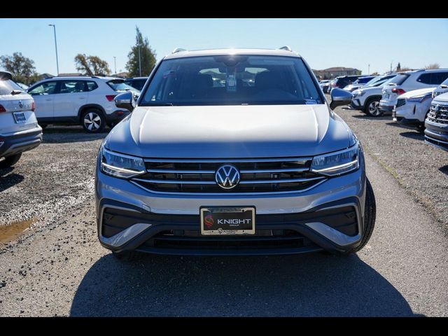 2024 Volkswagen Tiguan SE