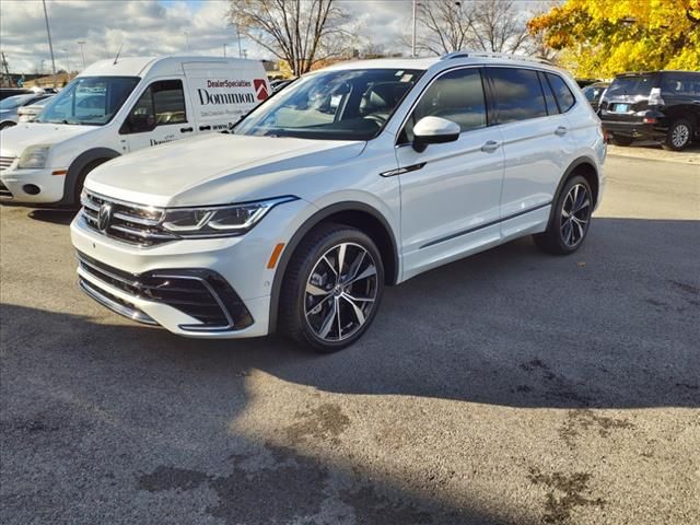 2024 Volkswagen Tiguan SEL R-Line