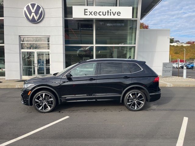 2024 Volkswagen Tiguan SEL R-Line