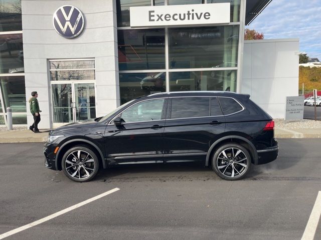 2024 Volkswagen Tiguan SEL R-Line