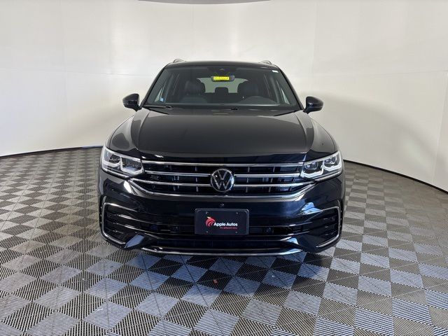 2024 Volkswagen Tiguan SEL R-Line