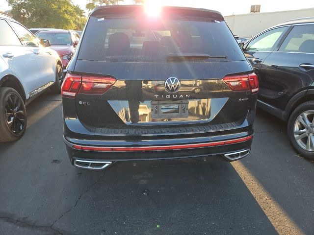 2024 Volkswagen Tiguan SEL R-Line