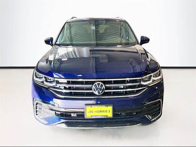 2024 Volkswagen Tiguan SEL R-Line