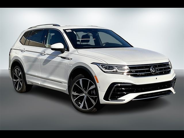 2024 Volkswagen Tiguan SEL R-Line