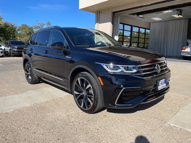 2024 Volkswagen Tiguan SEL R-Line