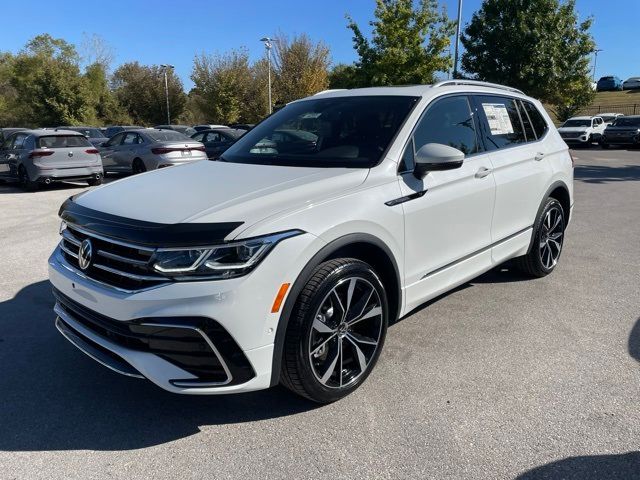 2024 Volkswagen Tiguan SEL R-Line